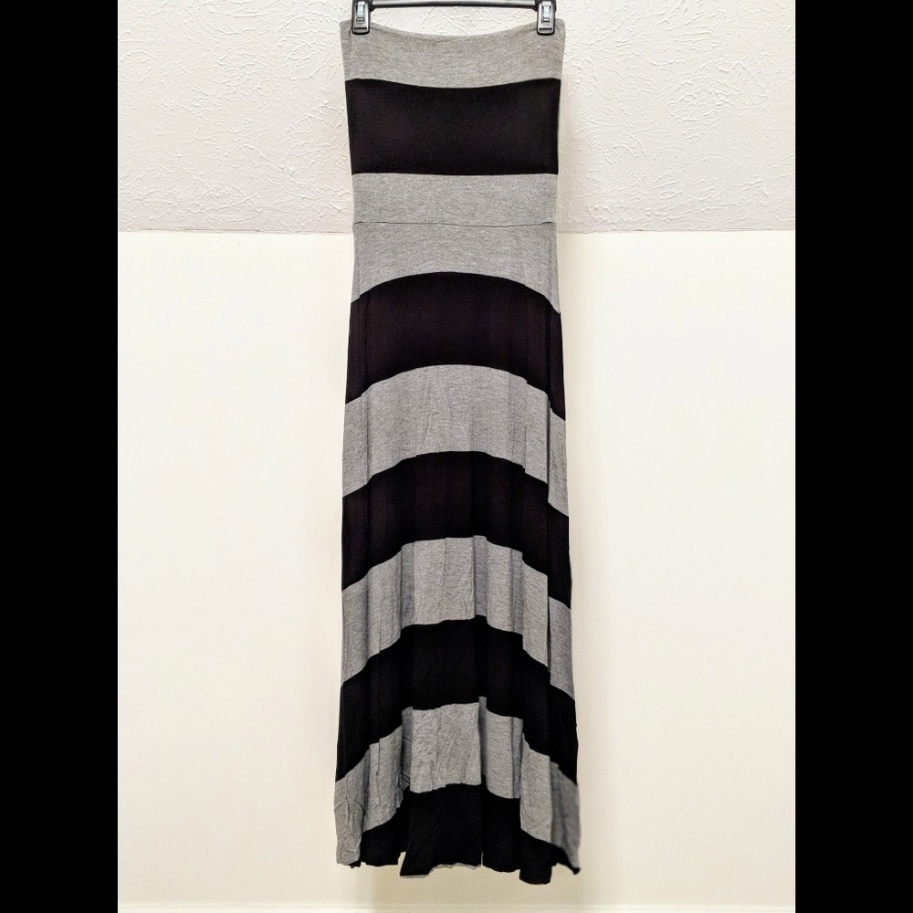 GAP Strapless Maxi Dress